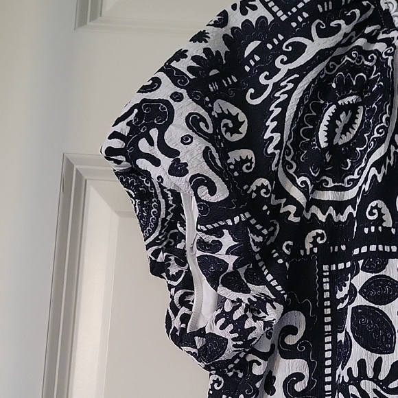 NWT Shol Los Angeles Black & White Boho Peasant Blouse Short Sleeve M - Picture 8 of 11